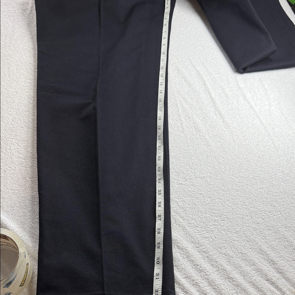 Dockers Navy signature Iron free Khakis Classic Fit Defender (Big&Tall) - Picture 9 of 12
